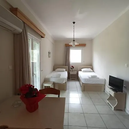 Dionysos Appartement *