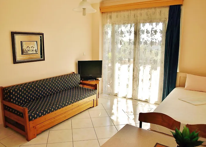 狄俄尼索斯酒店 * 艾斯普罗瓦塔